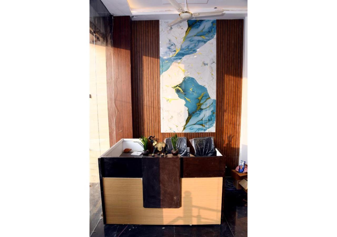 Tirupati Balaji Inn Bageshwar Dham Basāri Εξωτερικό φωτογραφία