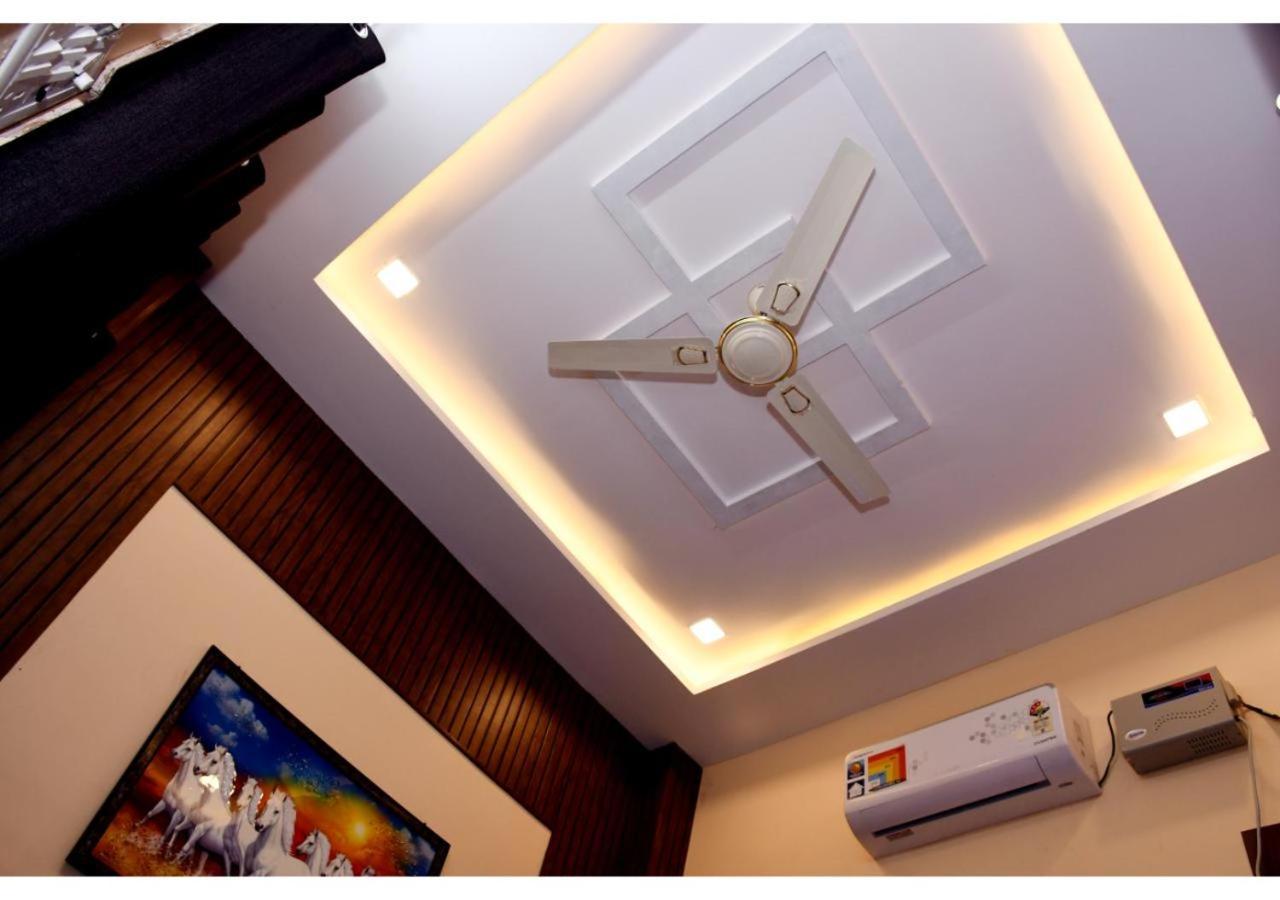 Tirupati Balaji Inn Bageshwar Dham Basāri Εξωτερικό φωτογραφία
