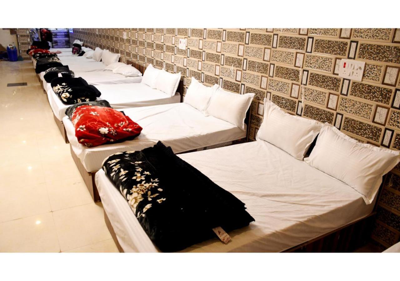 Tirupati Balaji Inn Bageshwar Dham Basāri Εξωτερικό φωτογραφία