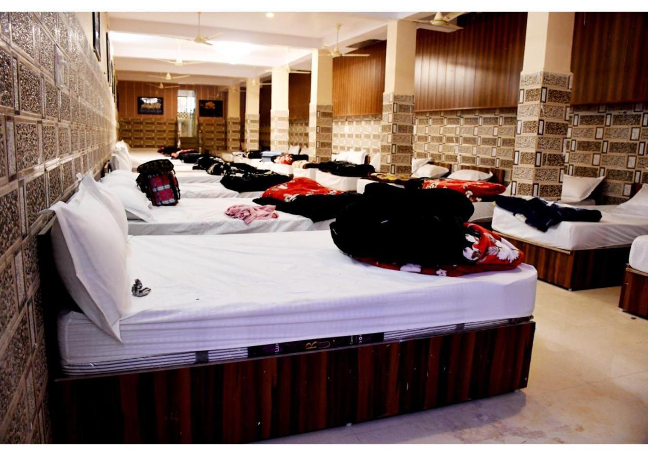 Tirupati Balaji Inn Bageshwar Dham Basāri Εξωτερικό φωτογραφία