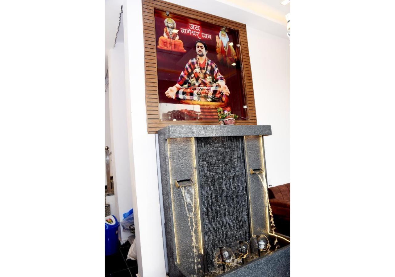 Tirupati Balaji Inn Bageshwar Dham Basāri Εξωτερικό φωτογραφία